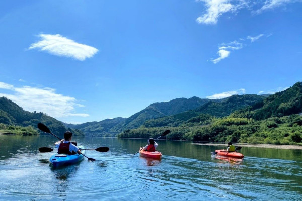 奥津湖カヤック体験