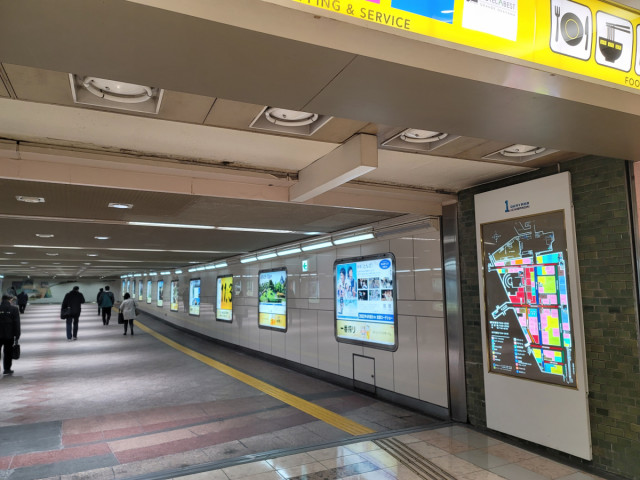 【ご案内】JR岡山駅地下通路で映画『とんび』をPR
