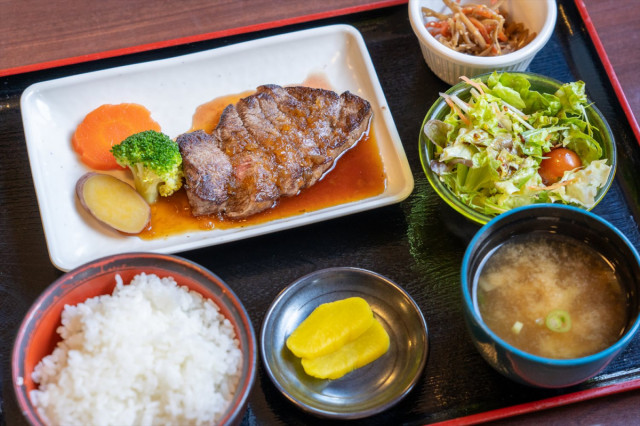 【岡山県民向け】アンケート　あなたがおすすめする岡山県の「美味しい定食が食べられる店」を教えてください！