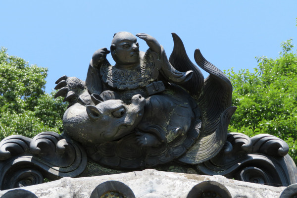 浦島太郎と亀（軍神社）