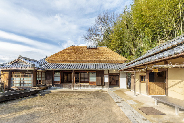 夢二郷土美術館　夢二生家記念館・少年山荘