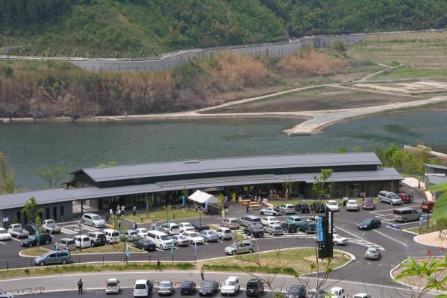 奥津湖総合案内所みずの郷奥津湖