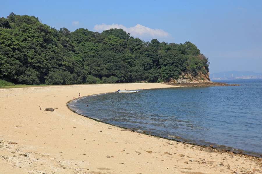 三郎海岸