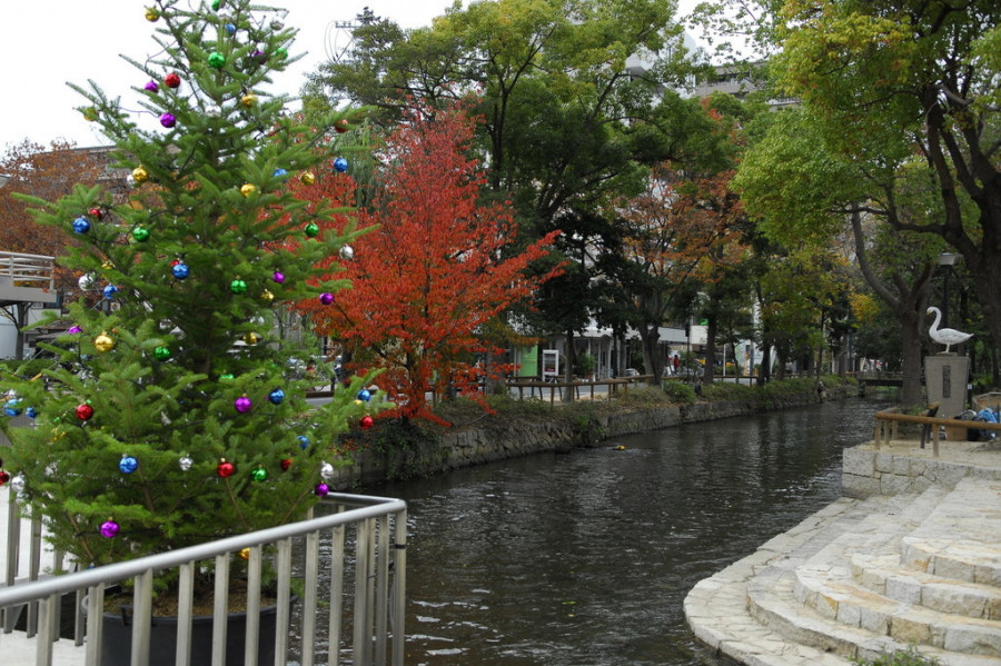 西川緑道公園・枝川緑道公園