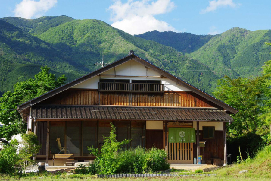 FARM RESORT あわのわ　一棟貸しの宿福屋