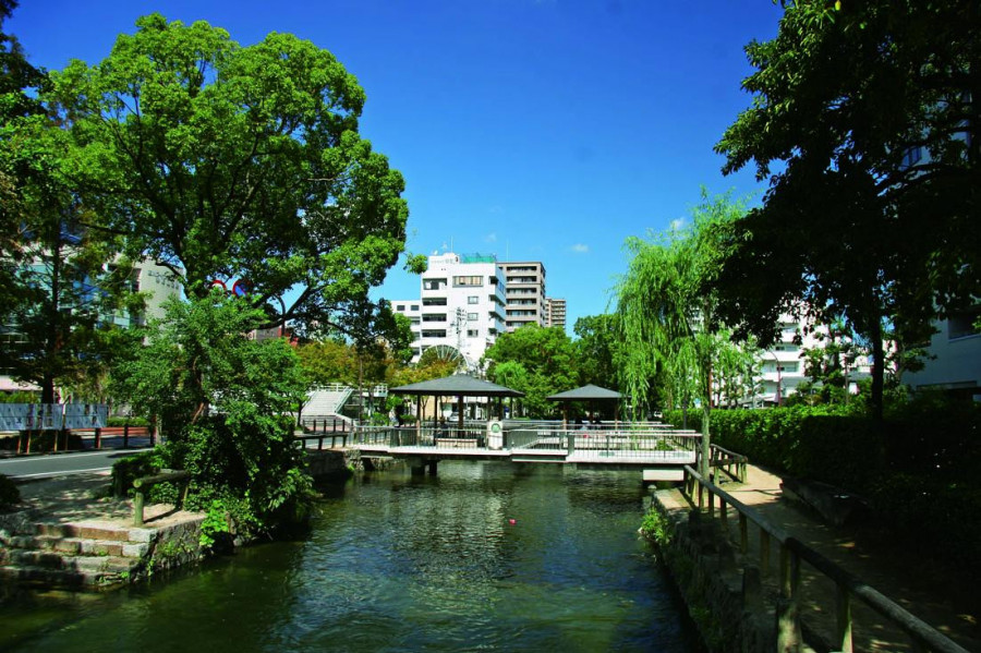 西川緑道公園・枝川緑道公園