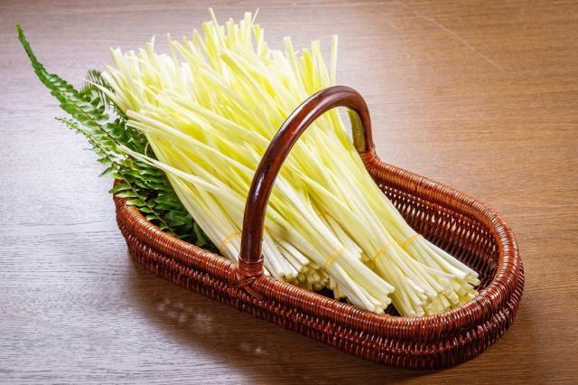 黄ニラ