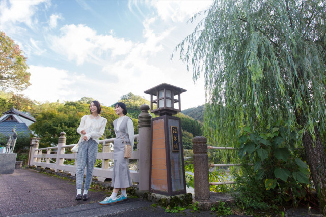 奥津温泉（宿泊）