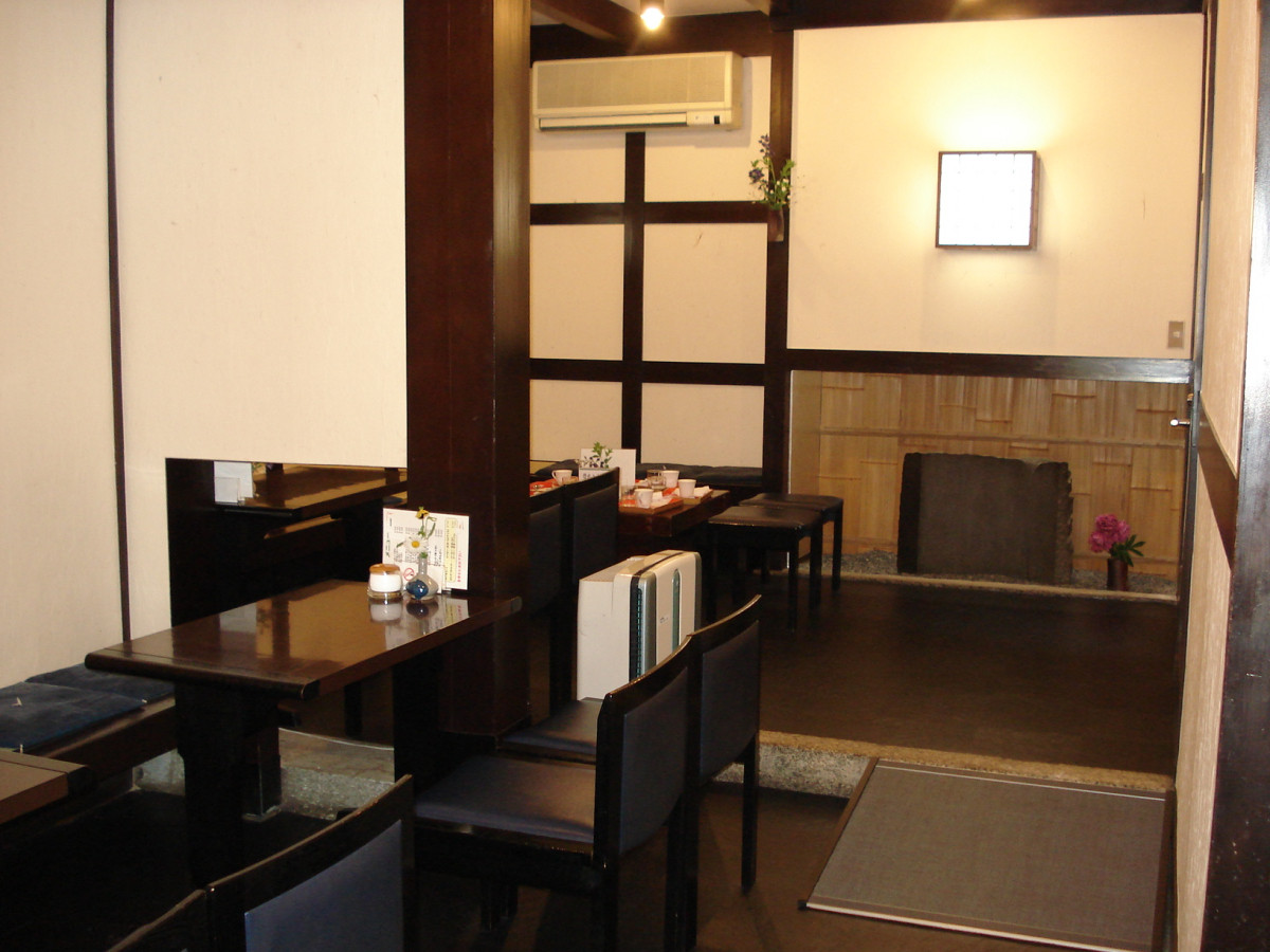店内喫茶