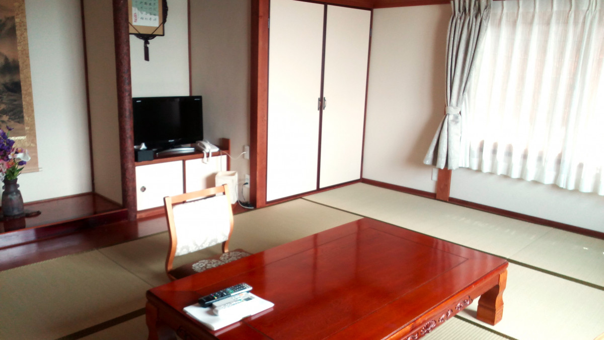 部屋（ゆり）