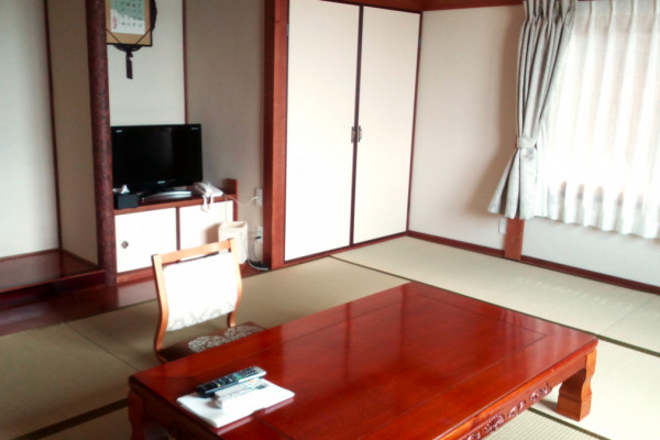 部屋（ゆり）