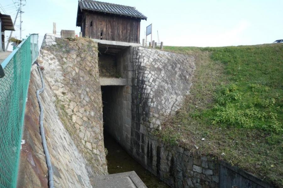 一の口水門