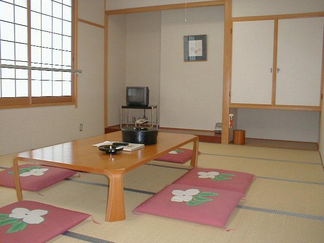 客室（和室）