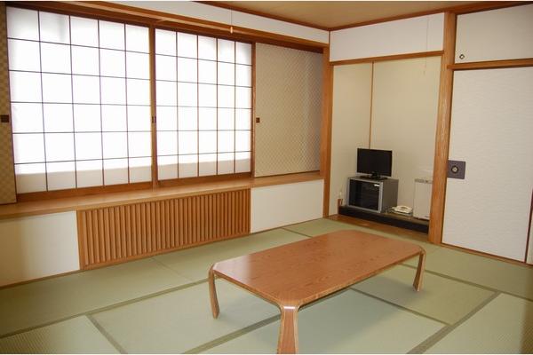 客室（和室）