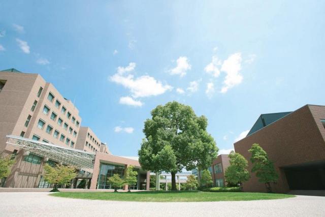 岡山県立大学