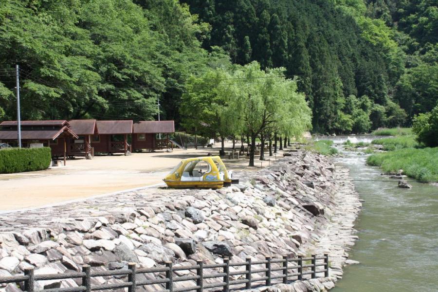 湯の瀬温泉郷キャンプ場