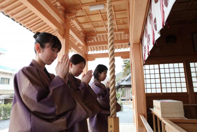 湯神社