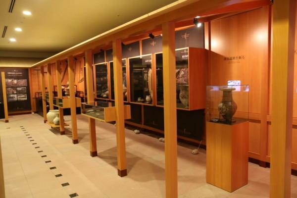 津島遺跡を紹介する展示