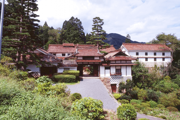 西江邸（高梁市）