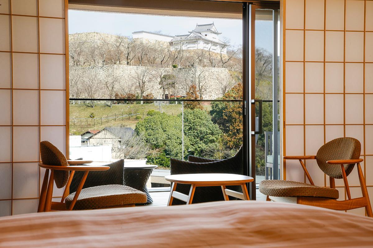 露天風呂付客室 - 鶴山公園を望めます