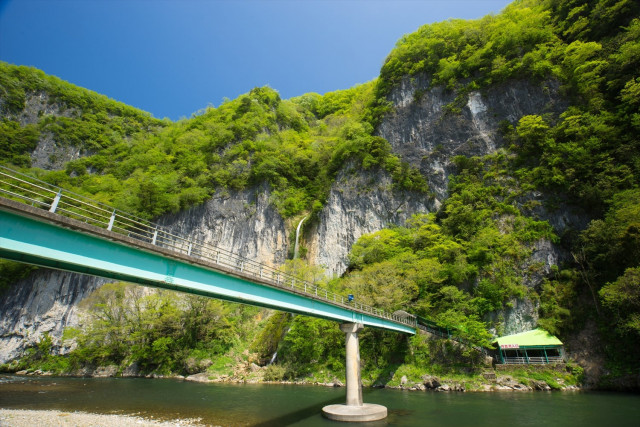 井倉峡