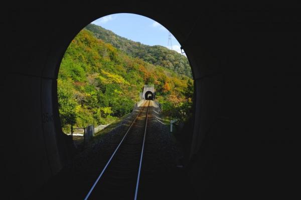 ３連トンネル