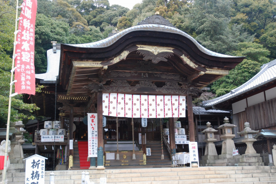 由加山火渡り大祭