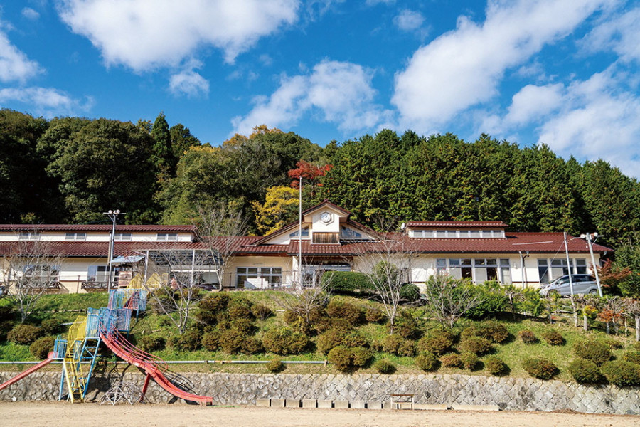 さくとう山の学校