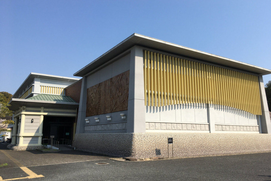 岡山市埋蔵文化財センター