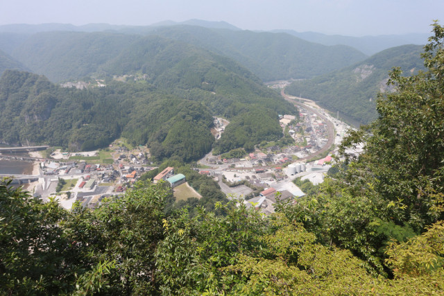 カルスト山荘展望台