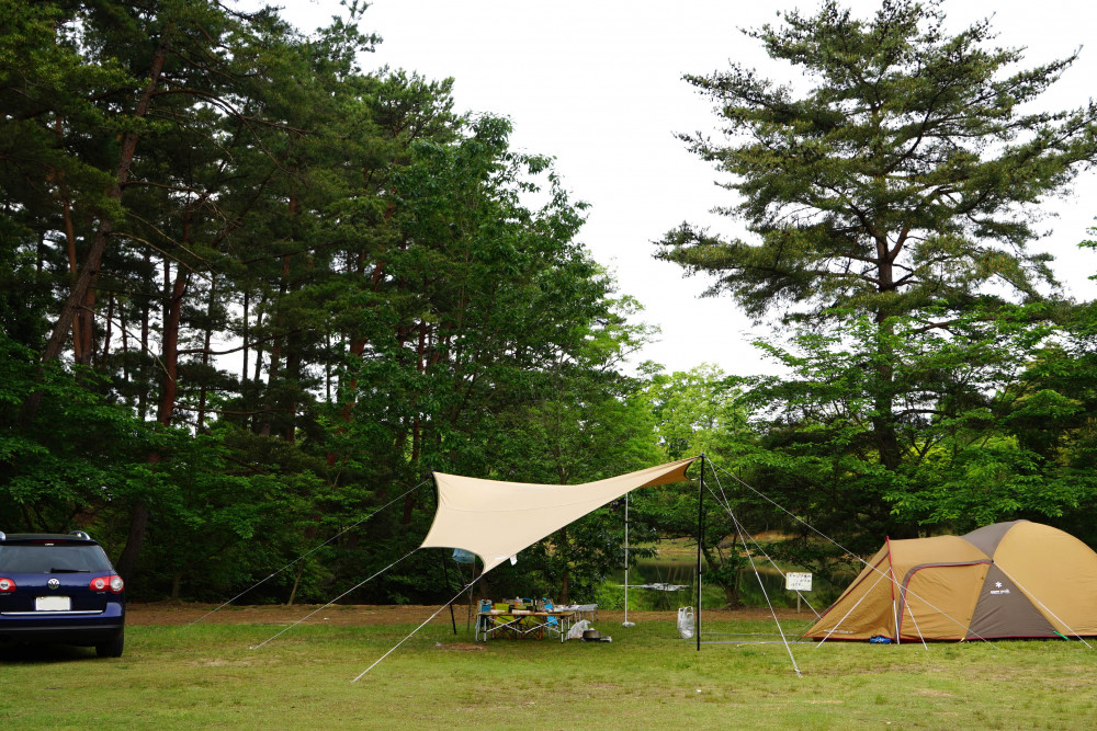 人気急上昇中の「亀島キャンプ場」ステイで矢掛町を堪能！