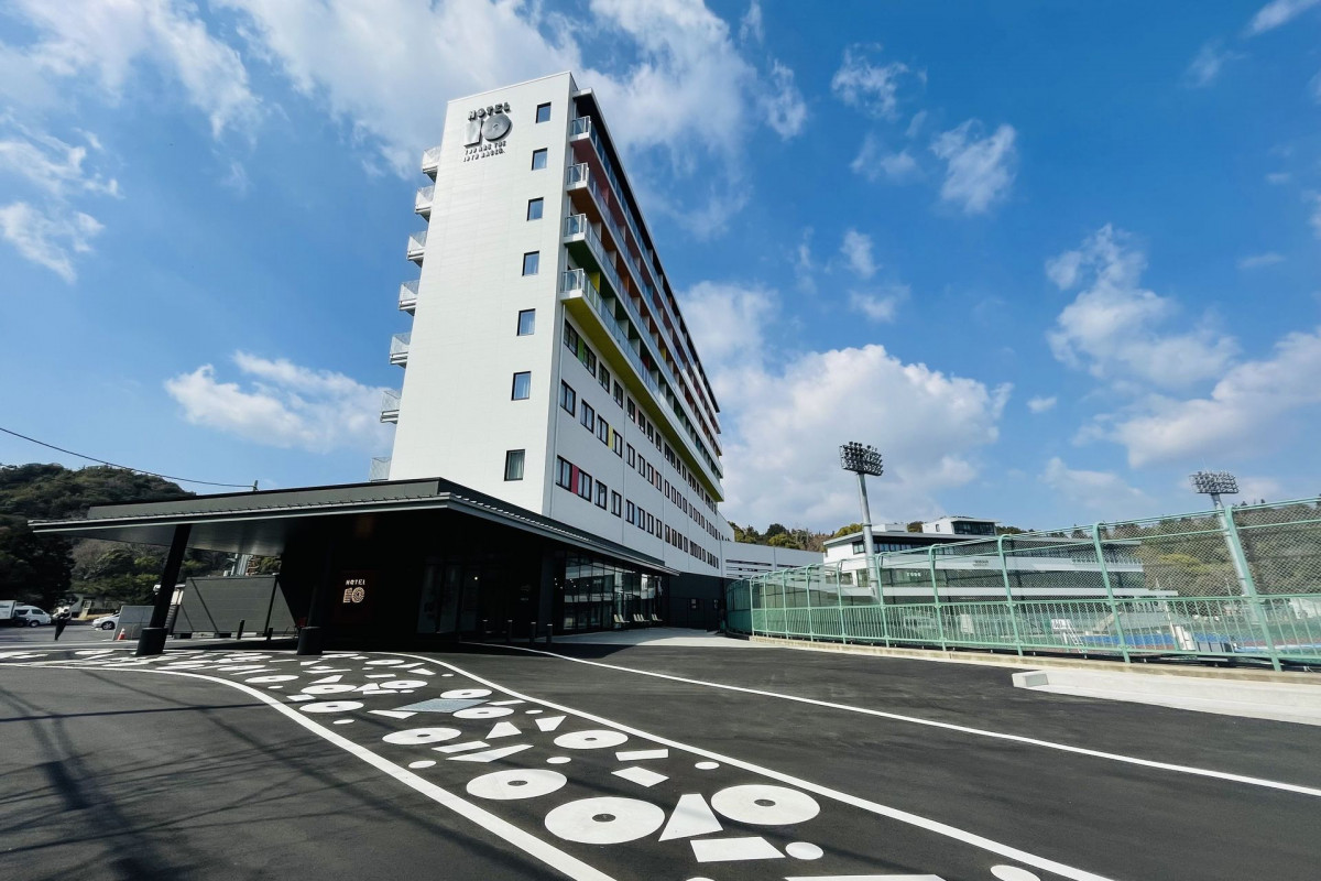泊まれる競輪場!? 日本初スタジアム一体型ホテル『KEIRIN HOTEL 10』がオープン
