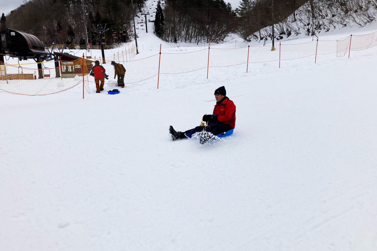 鏡野町の冬は「恩原高原スキー場」で雪遊び・そり滑り！