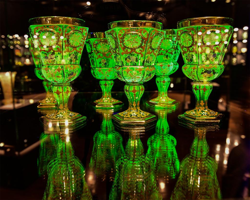 世界で唯一のウランガラス専門の美術館 妖精の森ガラス美術館 の魅力を探る おか旅 岡山観光web 公式 岡山県の観光 旅行情報ならココ
