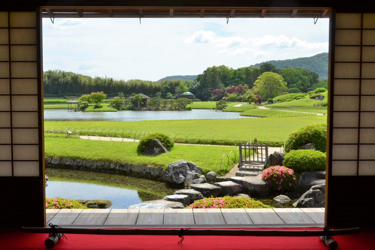 延養亭から見た後楽園の景観