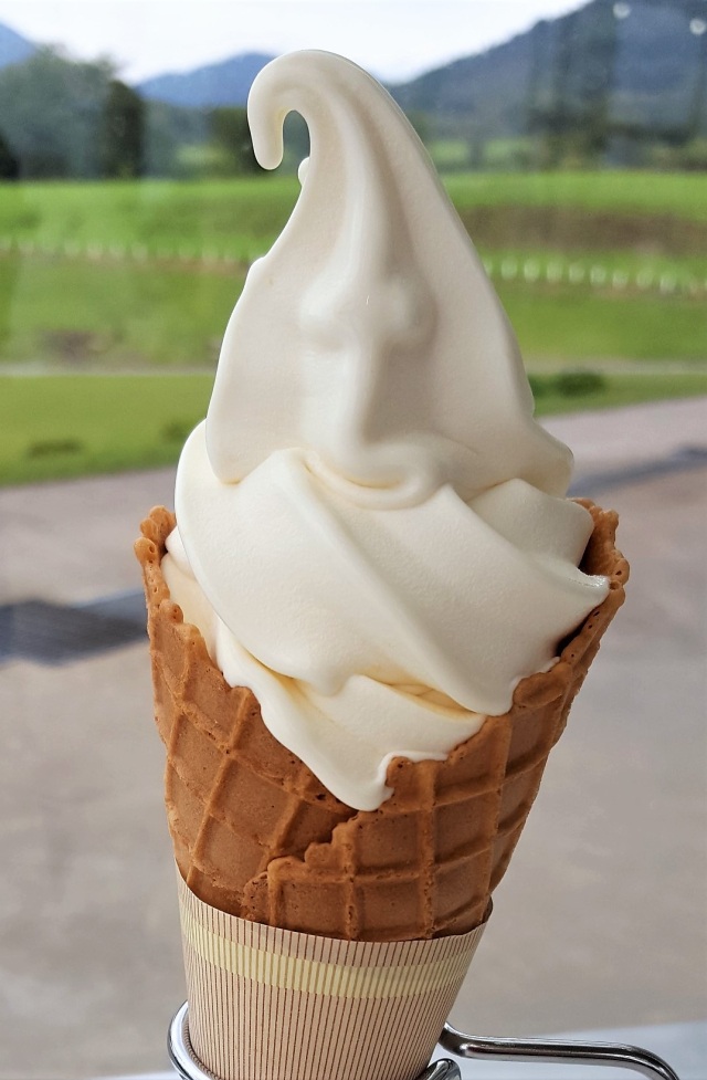 蒜山ジャージーソフトクリーム