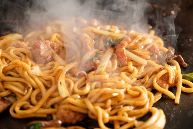 津山ホルモンうどん
