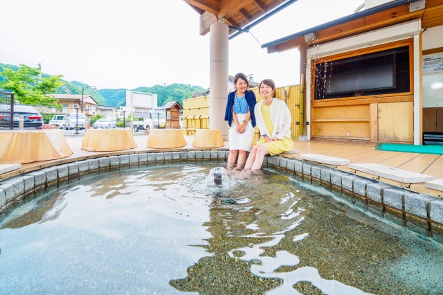 湯郷温泉　足湯（ふれあいの湯）