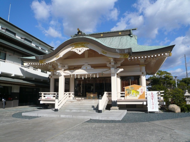 岡山神社