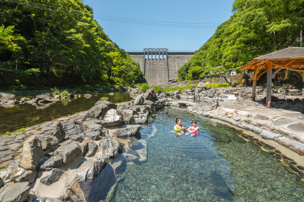 露天風呂番付西の横綱！「湯原温泉」