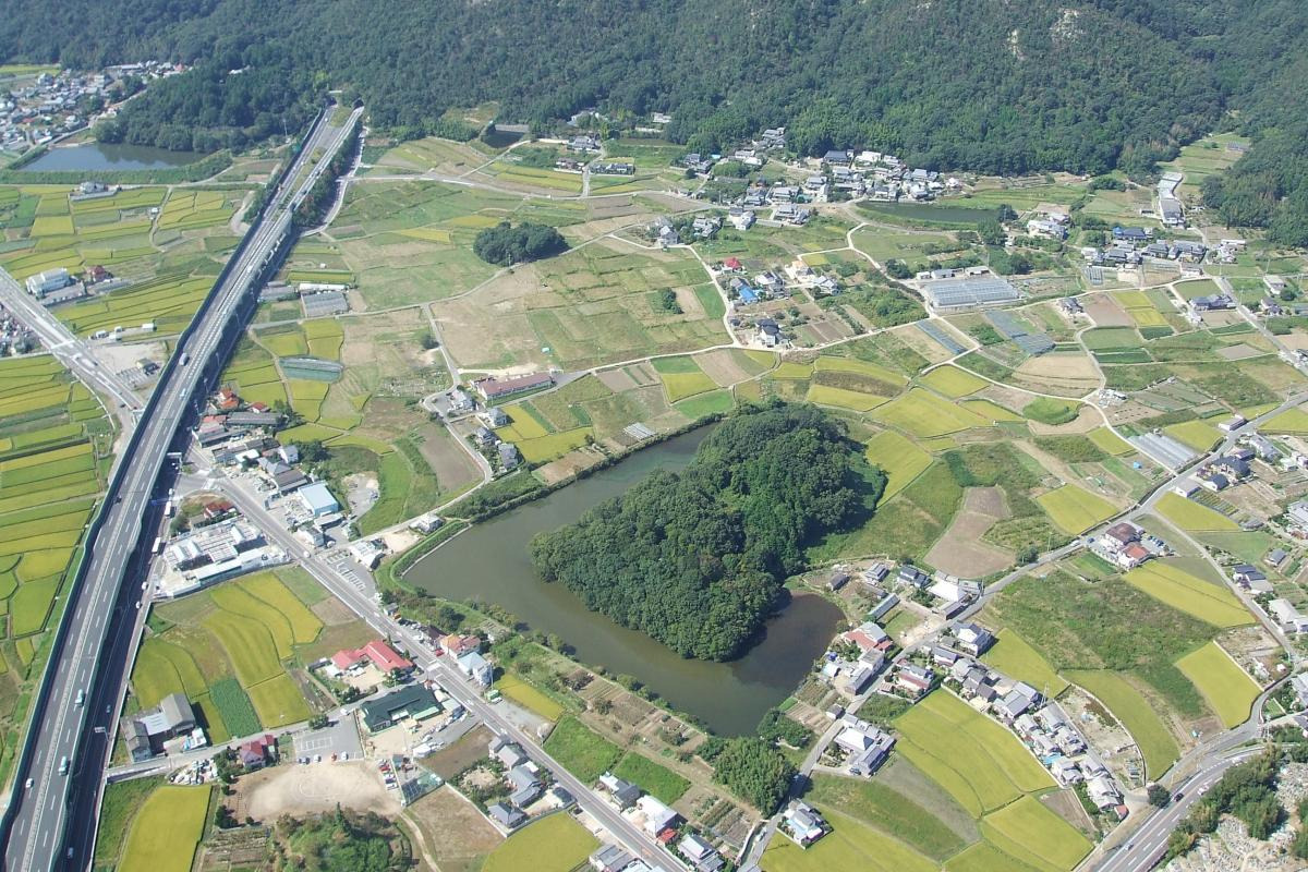 両宮山古墳（赤磐市）