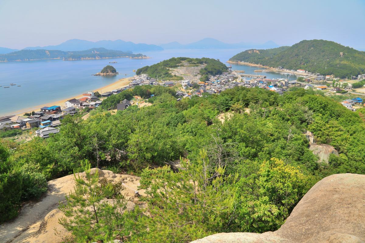 白石島（はと岩付近）