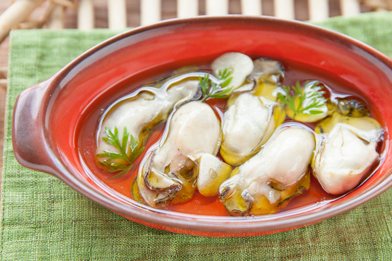 カキのアヒージョ