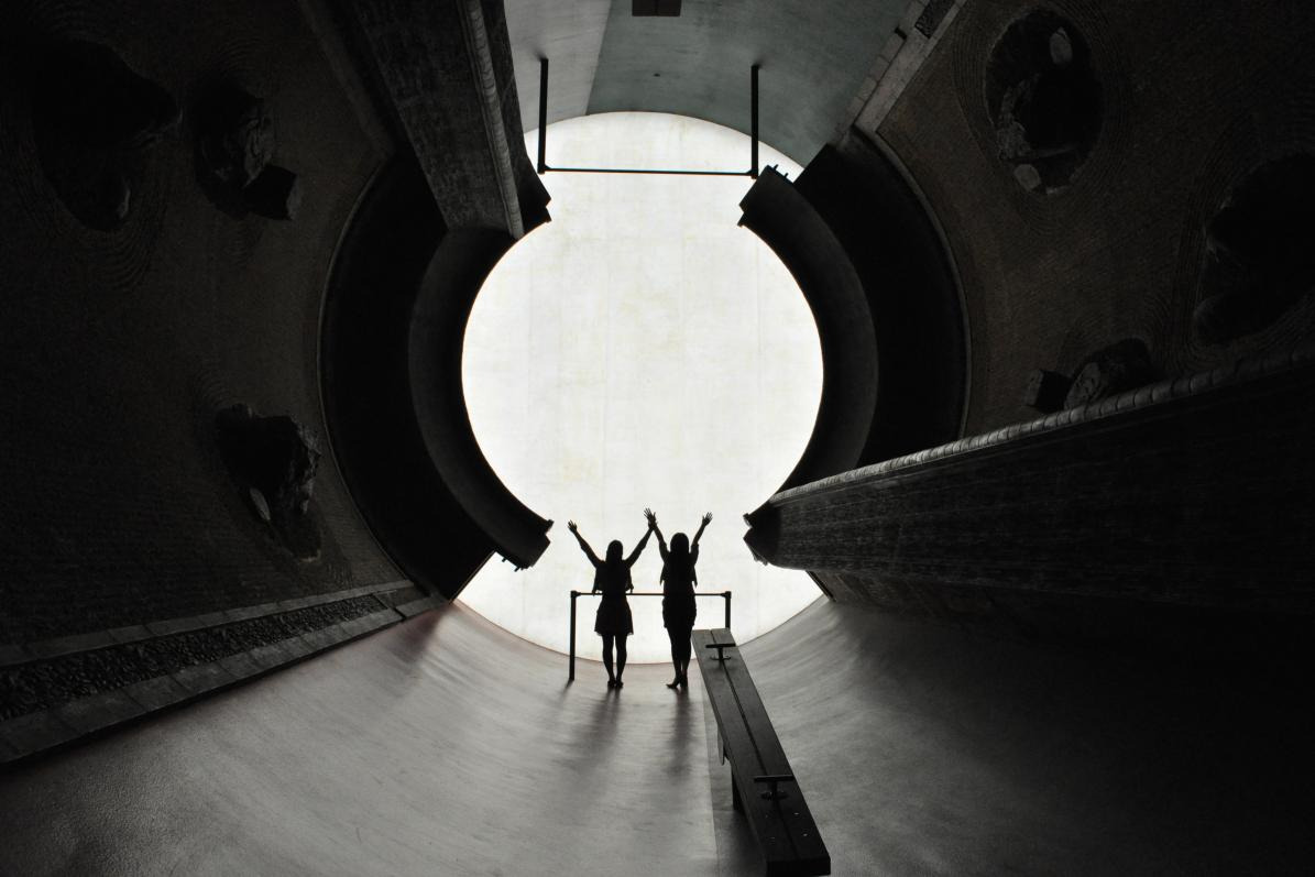 奈義町現代美術館