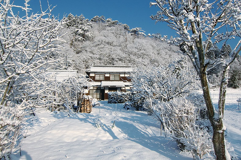 雪遊び