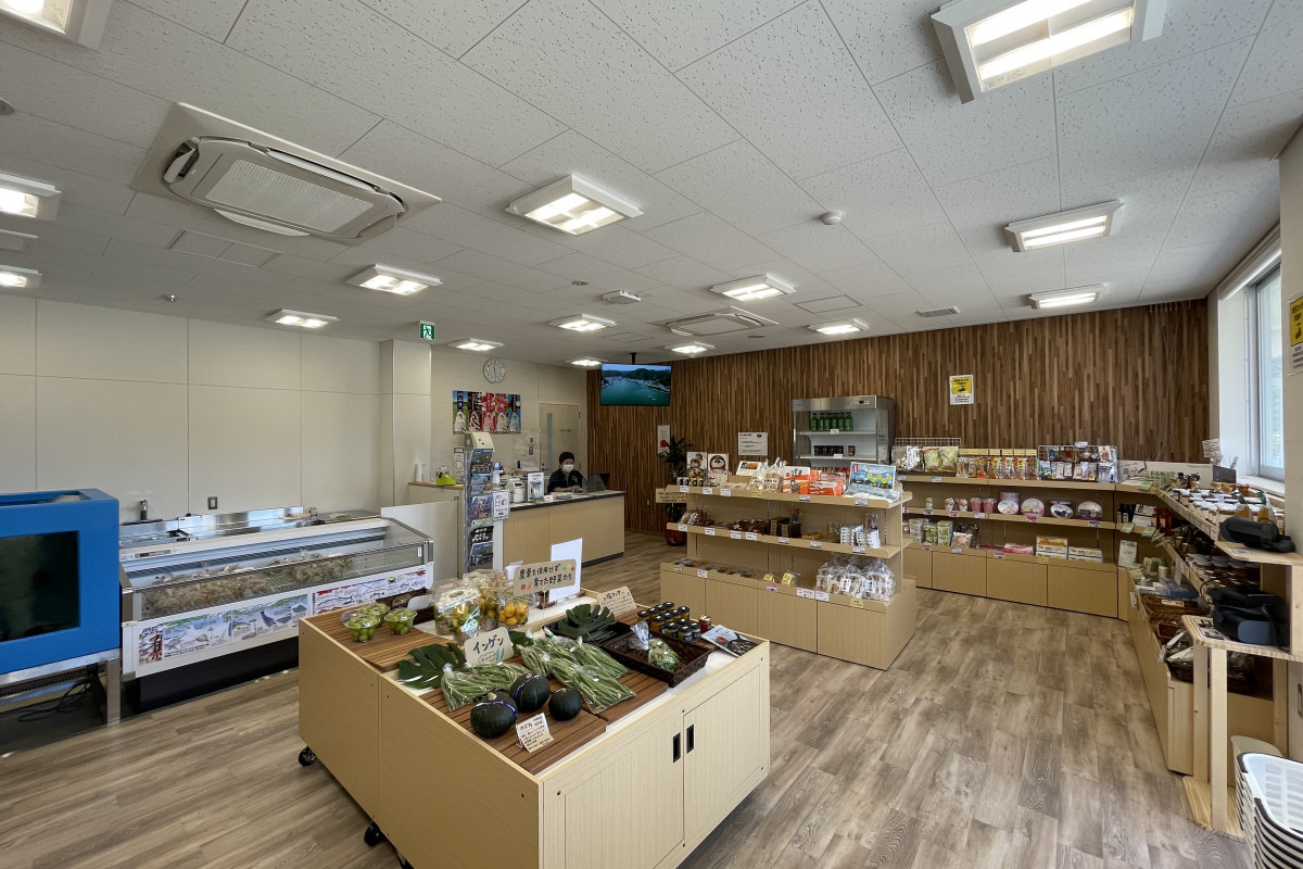 お土産・産直売場、インフォメーション