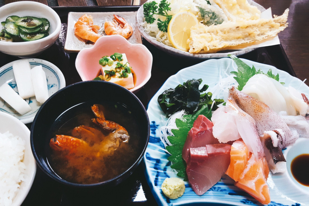 《立ち寄りスポット》