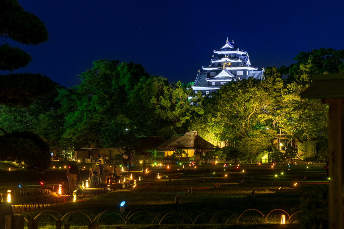 「岡山城」「烏城公園」　ライトアップ（岡山市）