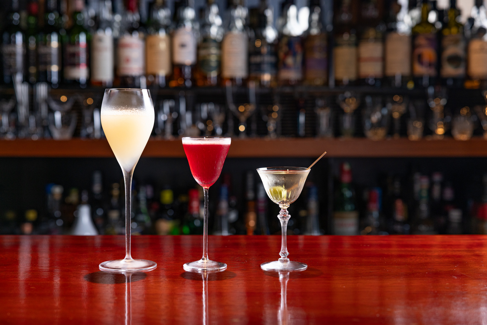 Utena Bar/清水白桃のベリーニ他