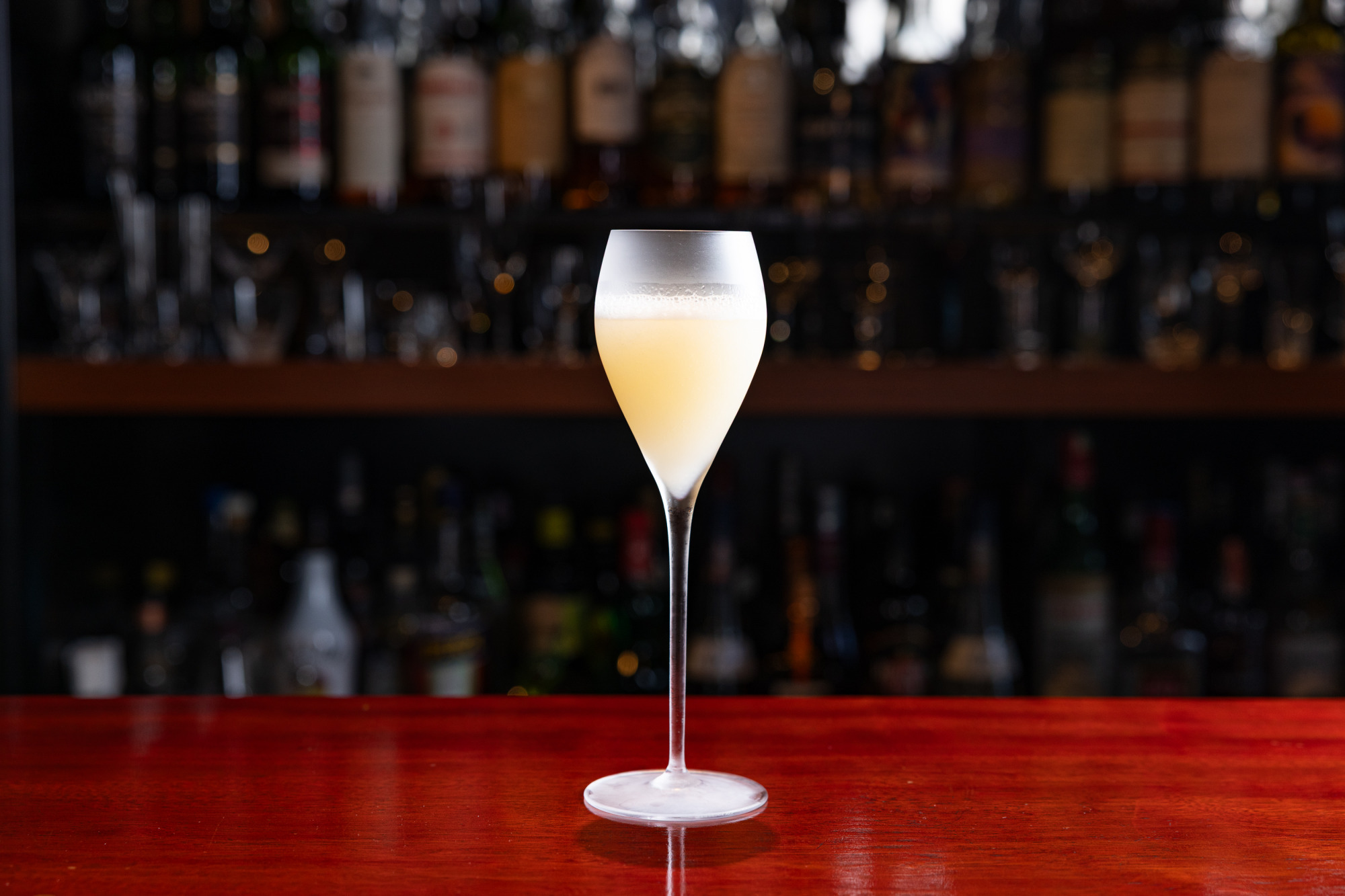 岡山の桃とスパークリングワインのカクテル「清水白桃のベリーニ」2,000円